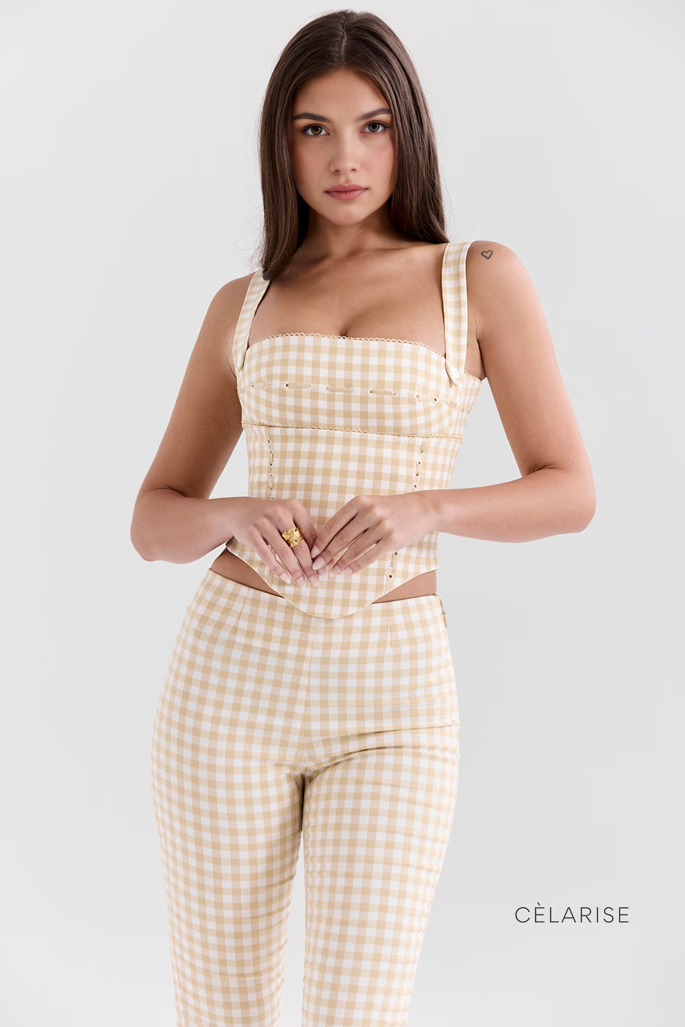 Celarise Ikhlas Zarif Dantelli Bustiyer | Bege-PP | Bege-P | Bege-M | Bege-G